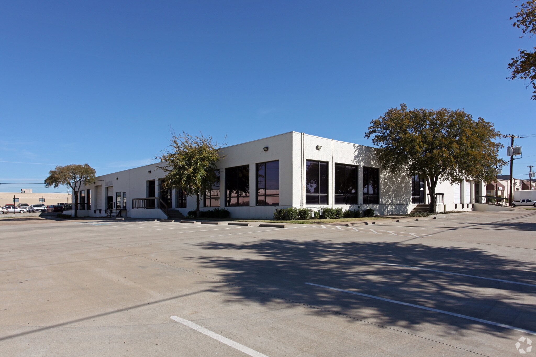 10760 Shady Trl, Dallas, TX for sale Primary Photo- Image 1 of 1