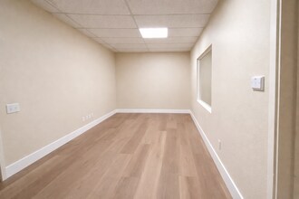 365 W 2nd Ave, Escondido, CA for lease Interior Photo- Image 2 of 3