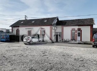 Industrial in Provins for sale Building Photo- Image 1 of 6