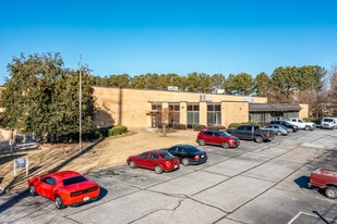 1640 Stone Ridge Dr, Stone Mountain GA - Warehouse