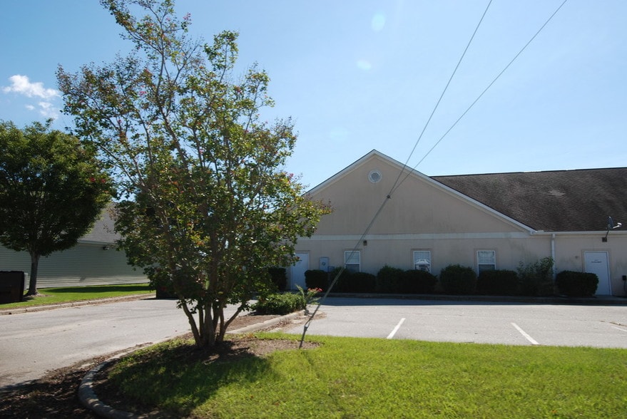 200-243 Green St, Williamston, NC for sale - Primary Photo - Image 1 of 1