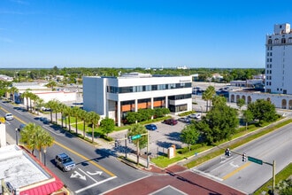 100 W Stuart Ave, Lake Wales, FL - AERIAL  map view
