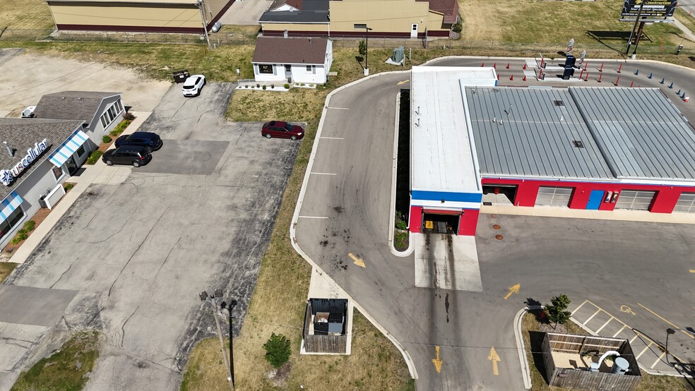 1405 Cranston Rd, Beloit, WI for sale - Building Photo - Image 2 of 37