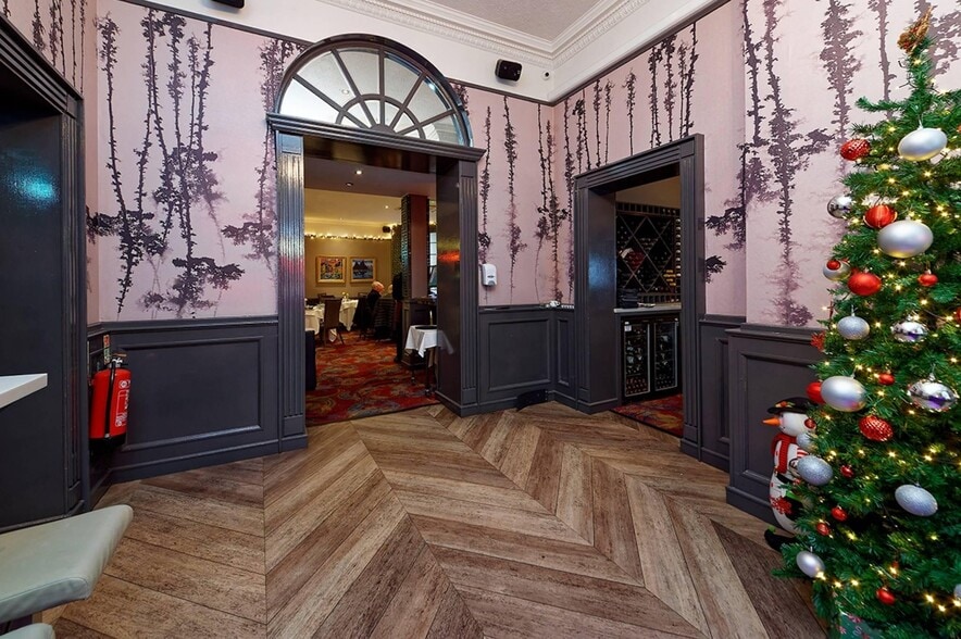 50-79 Renfield St, Glasgow for sale - Interior Photo - Image 3 of 11