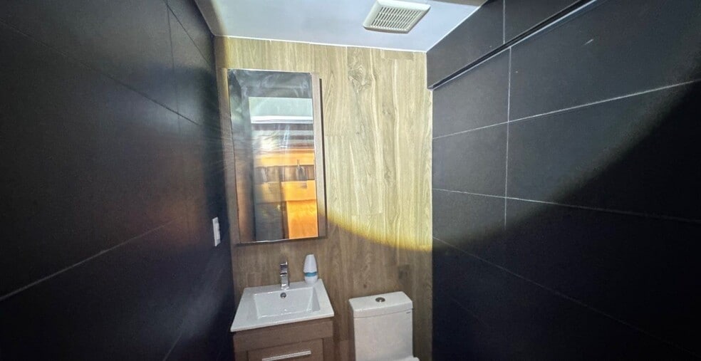 1490 Saint Johns Pl, Brooklyn, NY for sale - Building Photo - Image 3 of 13