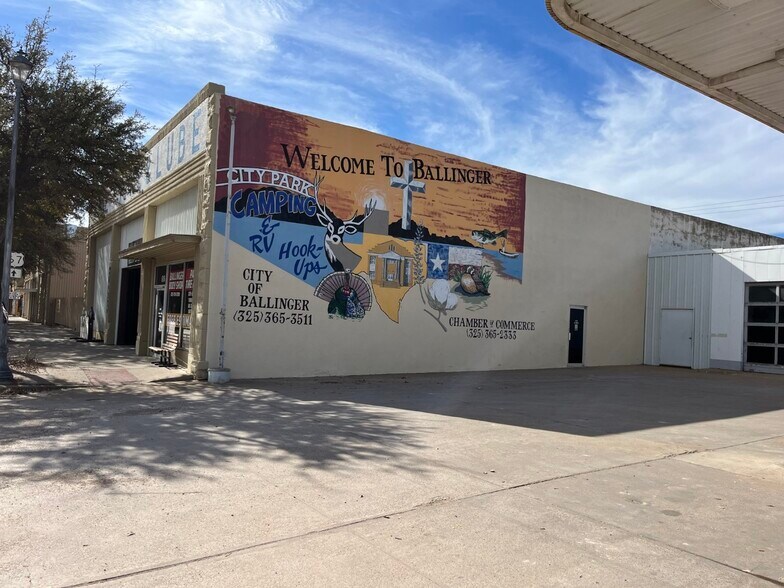 614 Hutchings, Ballinger, TX 76821