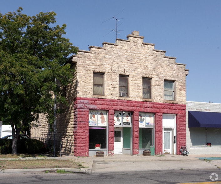 1943 Lake Ave, Pueblo, CO for sale - Building Photo - Image 2 of 3