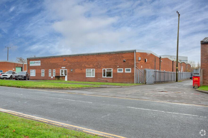 Loomer Rd, Newcastle Under Lyme for sale - Primary Photo - Image 1 of 1