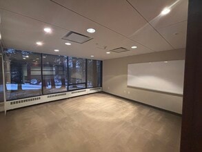 555 Pleasantville Rd, Briarcliff Manor Village, NY for lease Interior Photo- Image 1 of 1