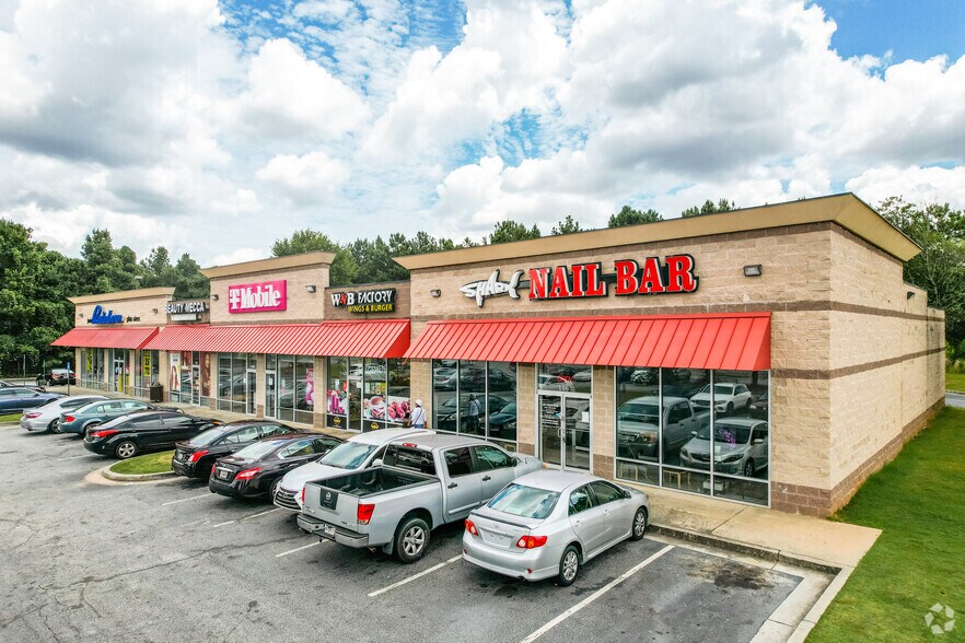 5445 Fairington Rd, Lithonia, GA for sale - Building Photo - Image 1 of 1