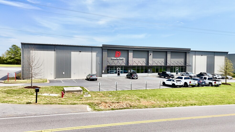 354 Mayfield Rd, Duncan, SC for lease - Building Photo - Image 1 of 10