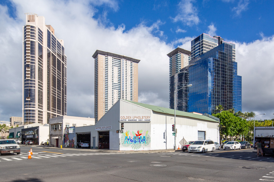 716 Queen St, Honolulu, HI for sale - Building Photo - Image 1 of 1