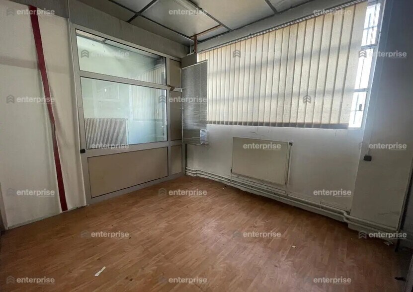 Flex in Saint-Quentin for sale - Interior Photo - Image 3 of 3