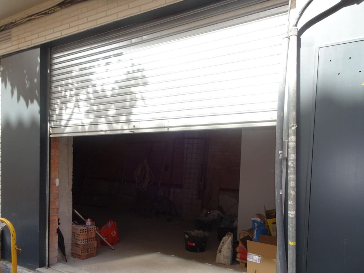 Retail in Badalona, Barcelona for lease Construction Photo- Image 1 of 9