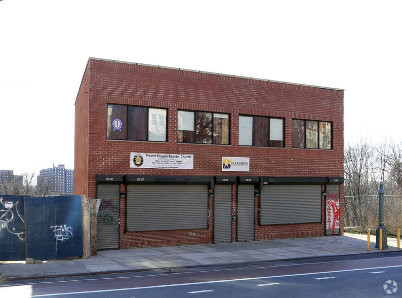 3464 Webster Ave, Bronx, NY for lease - Building Photo - Image 2 of 3