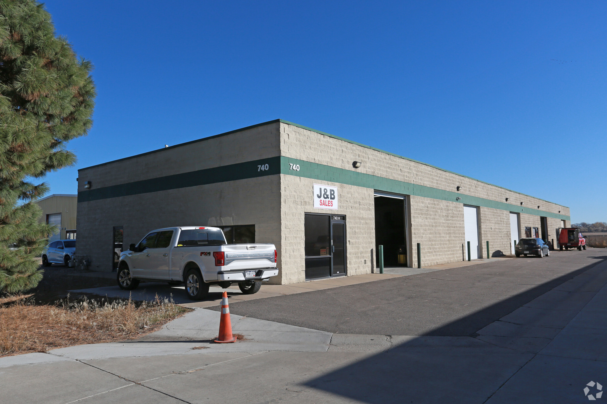 740 N 9th Ave, Brighton, CO for lease Building Photo- Image 1 of 8