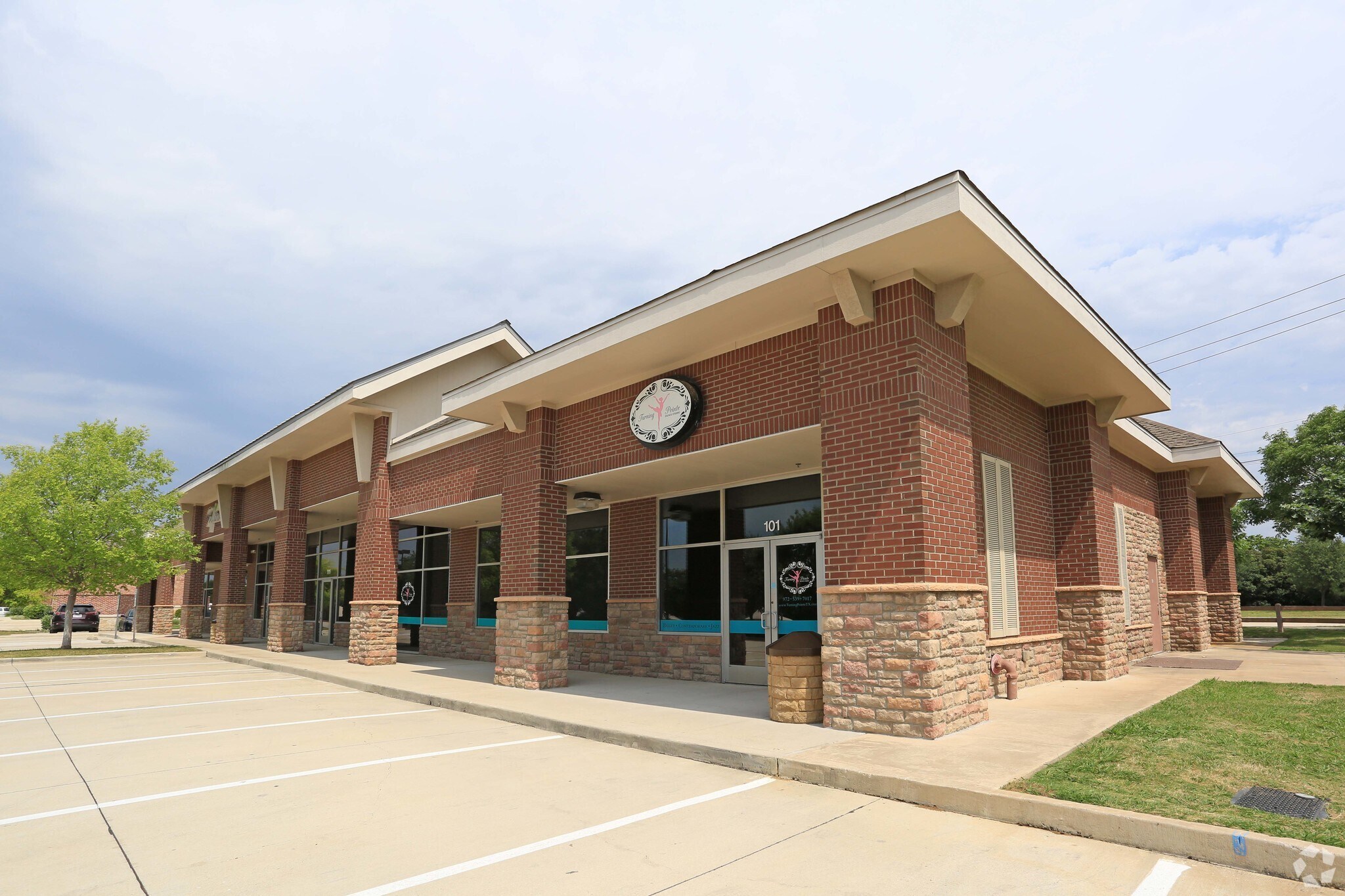 FM 1171, Flower Mound, TX 75022 The Plaza at Towne Center