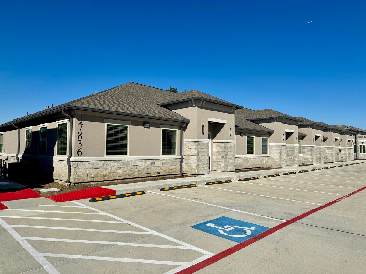 17828 Mound Rd, Cypress, TX 77433 Building 17828