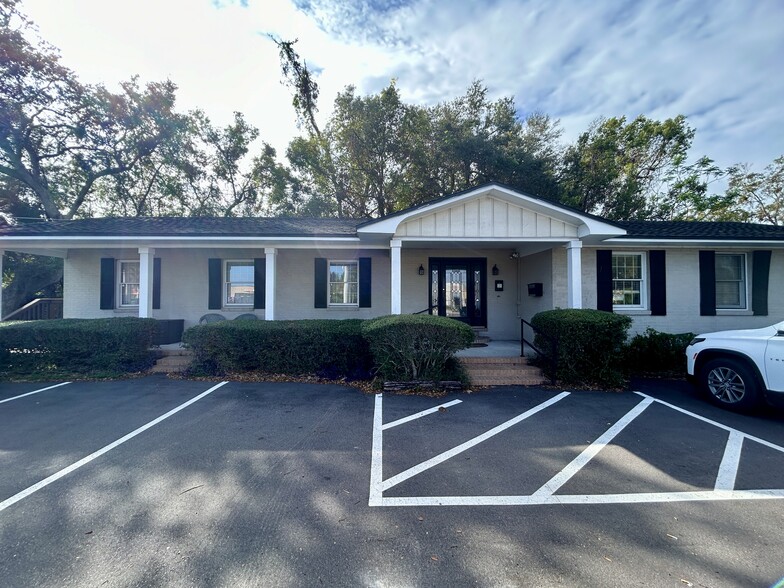 1963 S 8th St, Fernandina Beach, FL for lease - Building Photo - Image 3 of 19