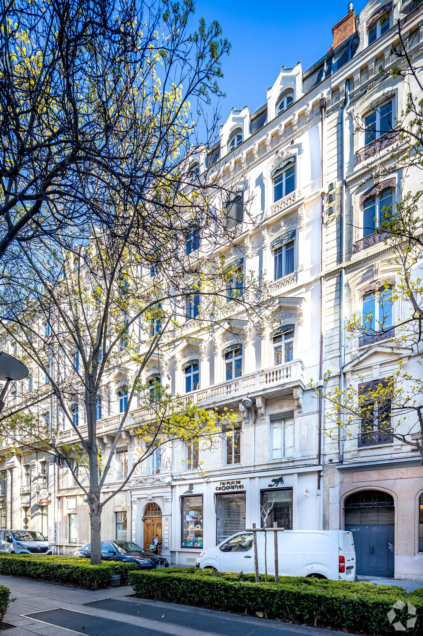 2 Place De La Bourse, Lyon for lease Primary Photo- Image 1 of 2