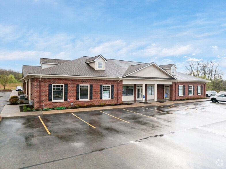 6531 Anthony, Victor, NY for lease - Building Photo - Image 3 of 8