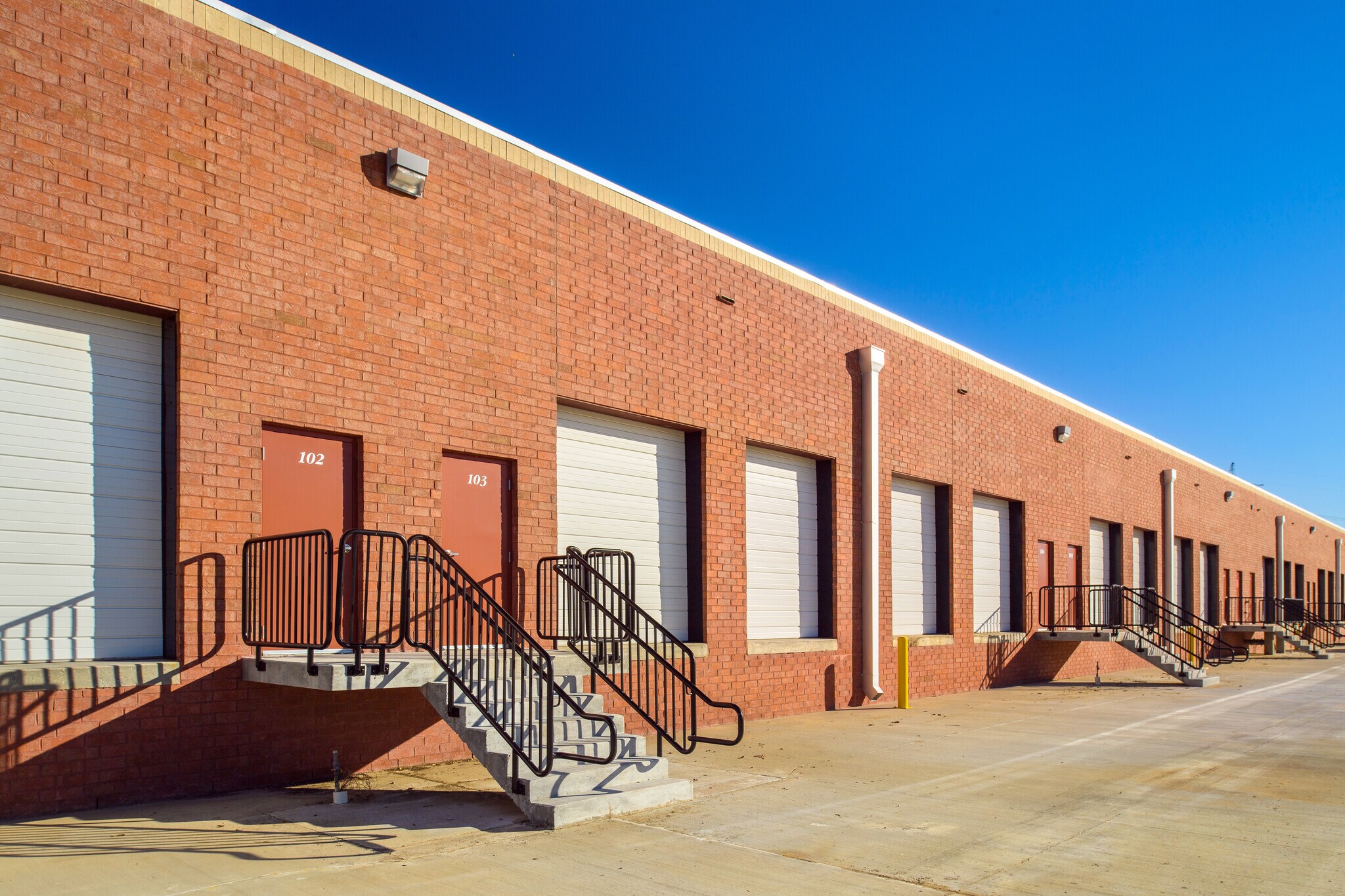8184-hwy-44-gonzales-la-70737-pelican-point-commerce-center-loopnet