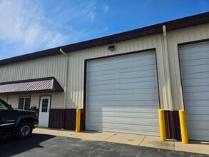 1299 Leah Rd, Morris, IL for lease Interior Photo- Image 1 of 4