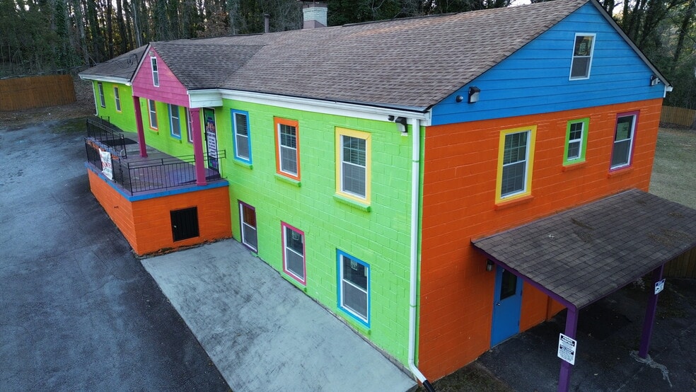 2605 Campbellton Rd SW, Atlanta, GA for sale - Building Photo - Image 2 of 32