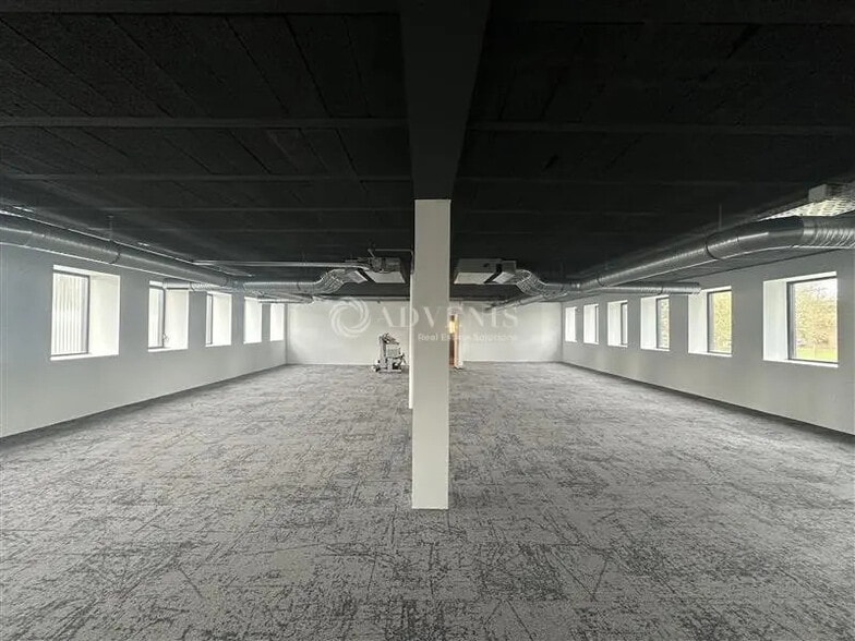 Office in Wasquehal for lease - Interior Photo - Image 3 of 9