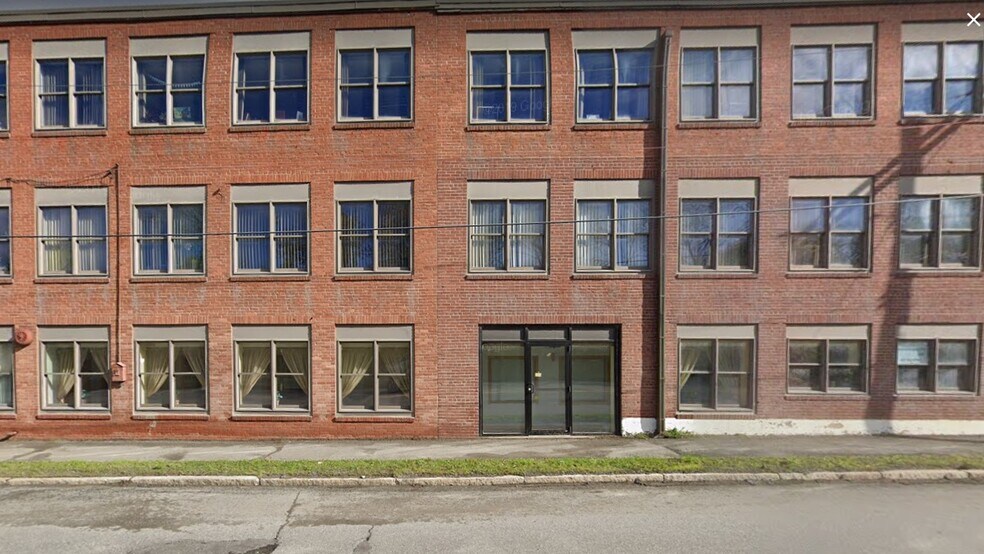 304 Hancock St, Bangor, ME 04401