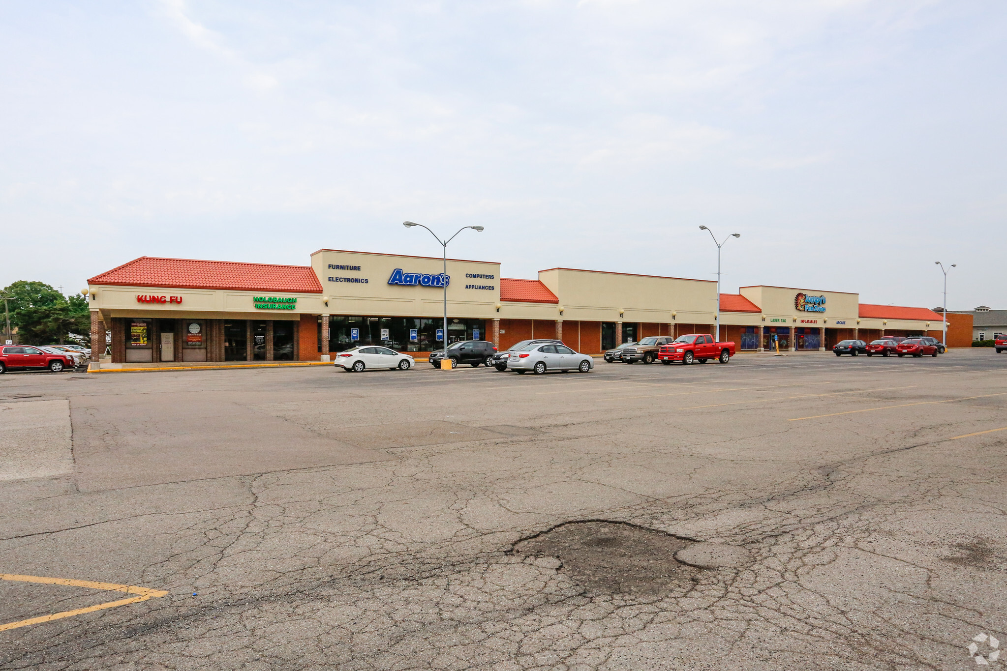 1430-1490 W Main St, Troy, OH 45373 - Trojan Village Shopping Plaza ...