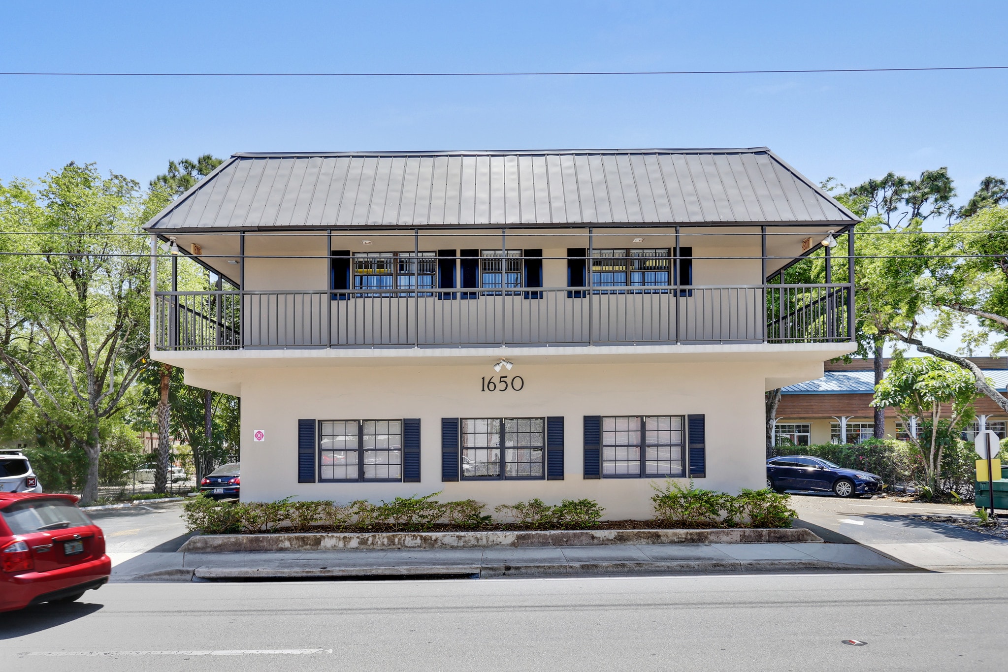 1650 NE 26th St, Wilton Manors, FL for sale Primary Photo- Image 1 of 5