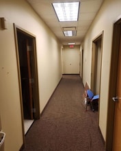 8870-8934 Darrow Rd, Twinsburg, OH for lease Interior Photo- Image 2 of 4