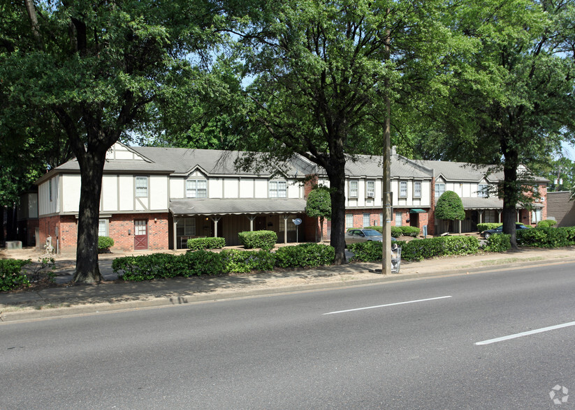 3235 S Mendenhall Rd, Memphis, TN for sale - Primary Photo - Image 1 of 19