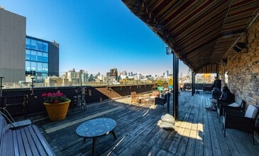 151 E Houston St, New York, NY for lease Building Photo- Image 2 of 3