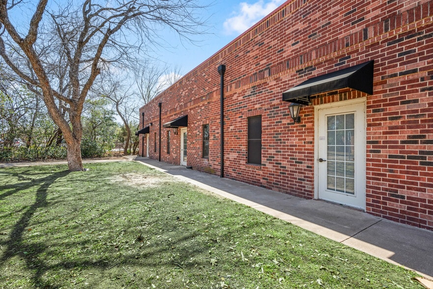 6201 Hwy 26, Colleyville, TX for lease - Building Photo - Image 3 of 7