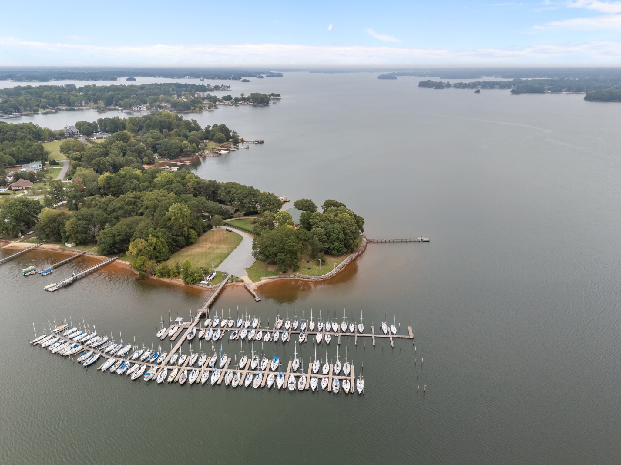 1887 & 1890 Yacht Club Drive, Denver, NC portfolio of 2 properties for sale on LoopNet.com Building Photo- Image 1 of 34