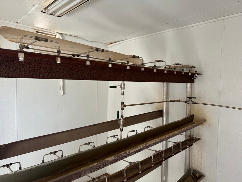 380 FM 468, Cotulla, TX for lease - Building Photo - Image 3 of 14