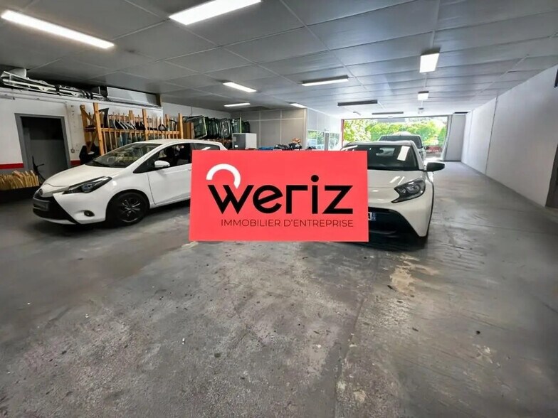 Office in Gémenos for lease - Interior Photo - Image 1 of 5