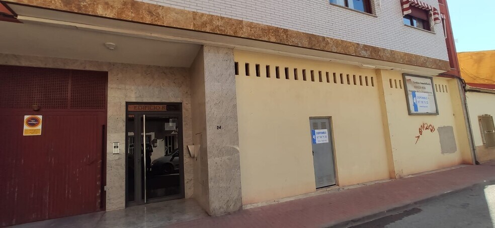 Retail in Alcantarilla for sale - Building Photo - Image 2 of 7