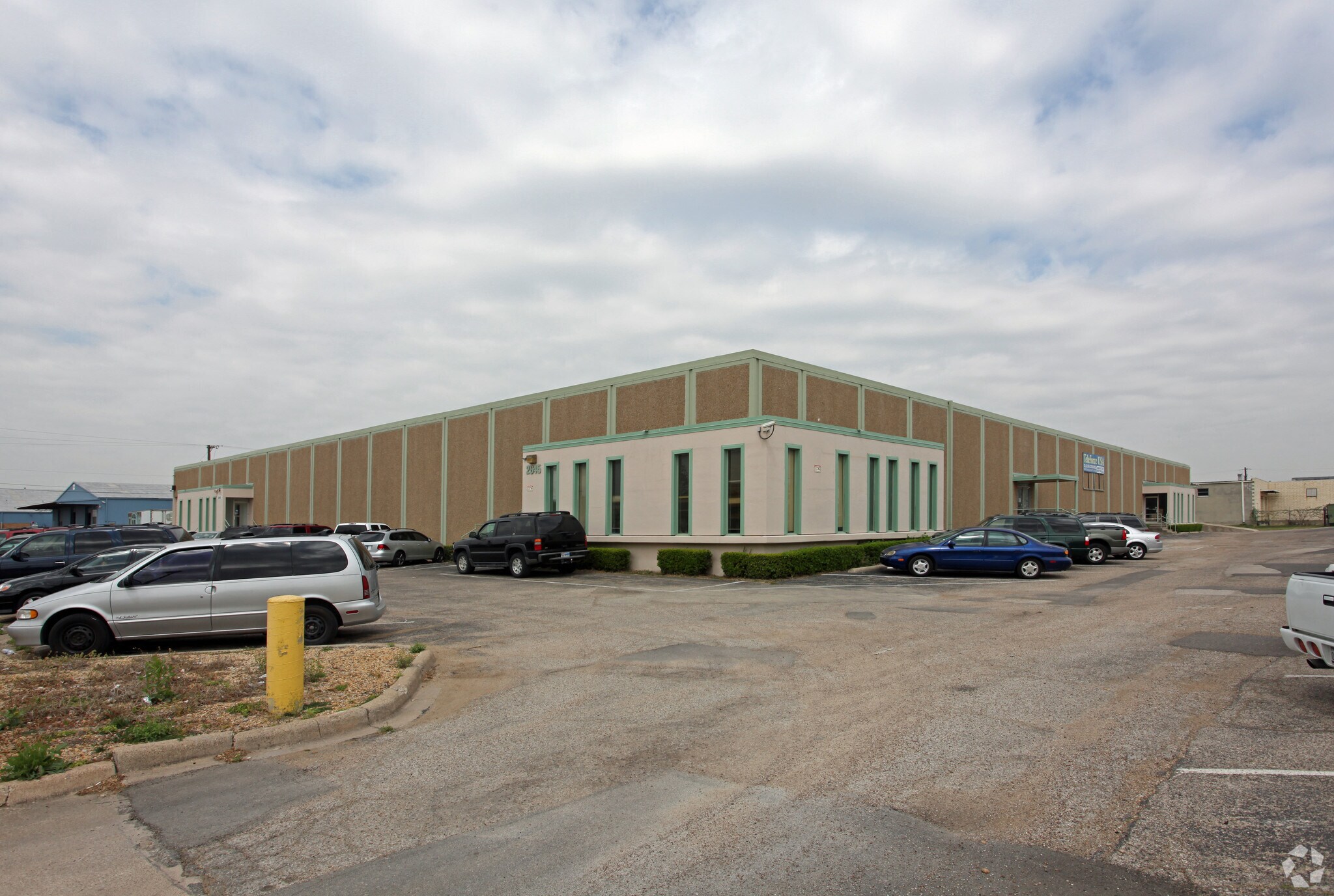 2643-2645 Rodney Ln, Dallas, TX for sale Primary Photo- Image 1 of 1