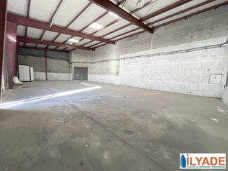 More details for 135 Avenue Braye De Cau, Aubagne - Office, Industrial for Lease