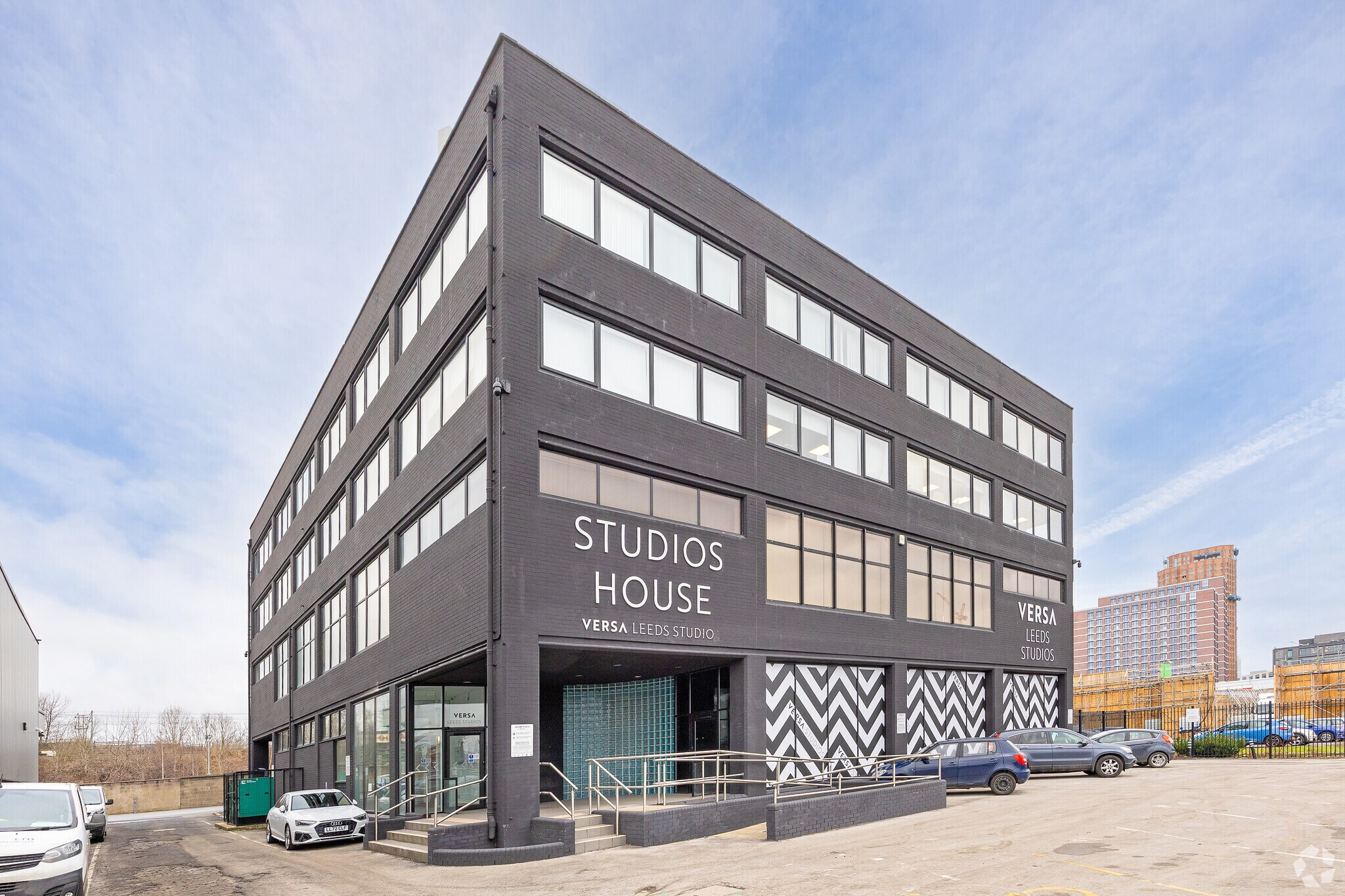 Whitehall Rd, Leeds for sale Primary Photo- Image 1 of 3