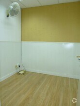 Retail in Las Rozas de Madrid, Madrid for lease Interior Photo- Image 1 of 12