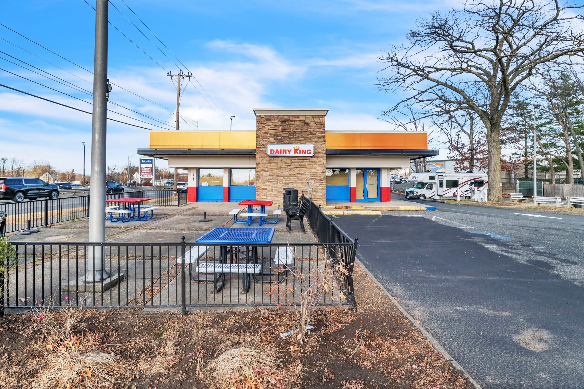 1535 Memorial Dr, Chicopee, MA for sale Building Photo- Image 1 of 26