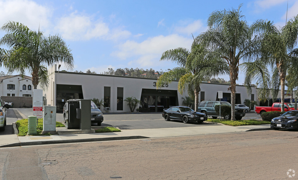 3225 Roymar Rd, Oceanside, CA for lease - Primary Photo - Image 1 of 2