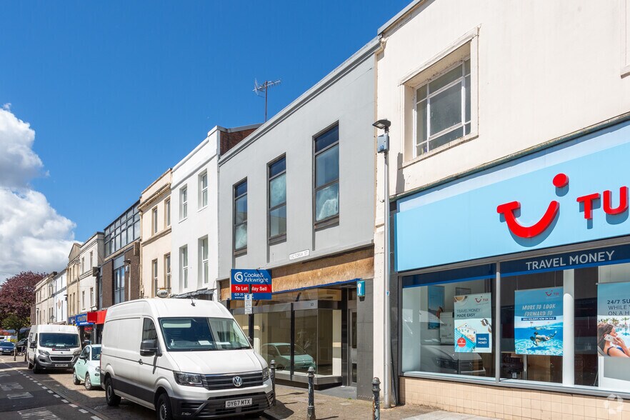 37 Victoria St, Merthyr Tydfil for sale - Primary Photo - Image 1 of 1