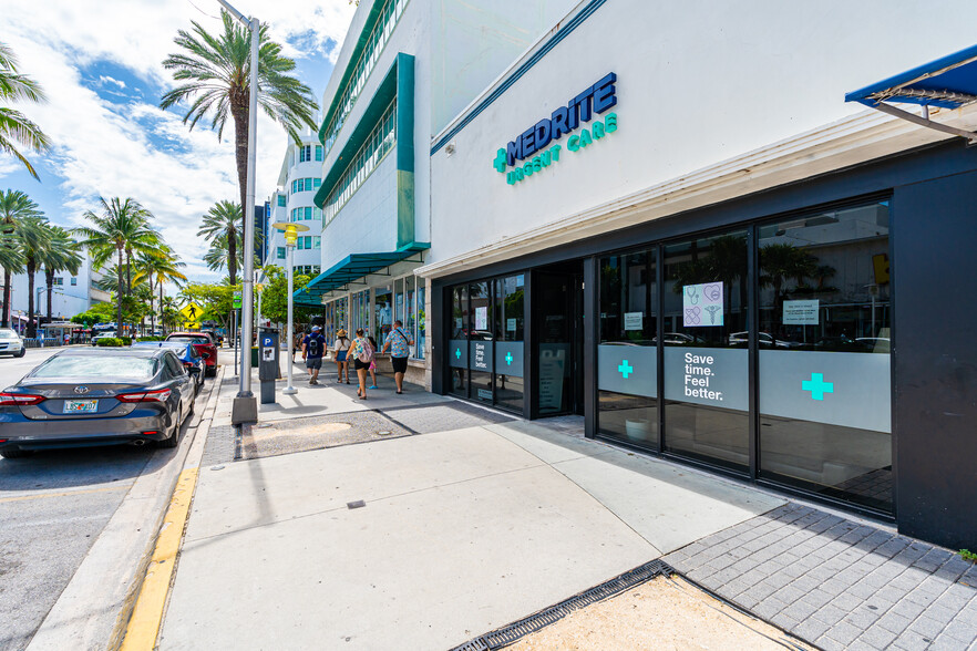 215 Lincoln Rd, Miami Beach, FL for lease - Building Photo - Image 2 of 15