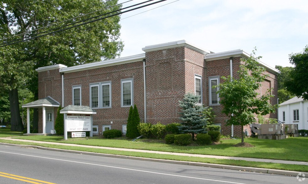 1652 Cooper St, Deptford, NJ 08096