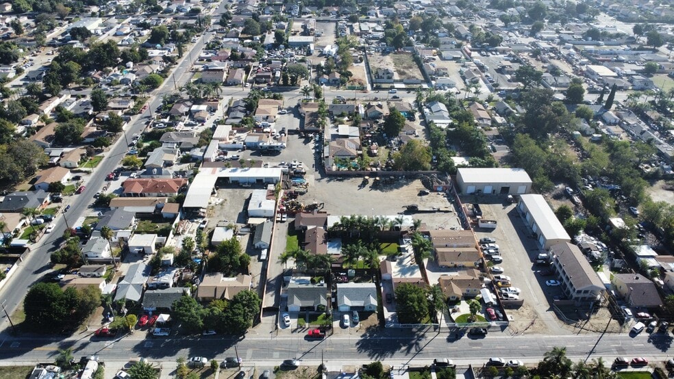 11138 Kadota Ave, Pomona, CA for lease - Aerial - Image 1 of 2